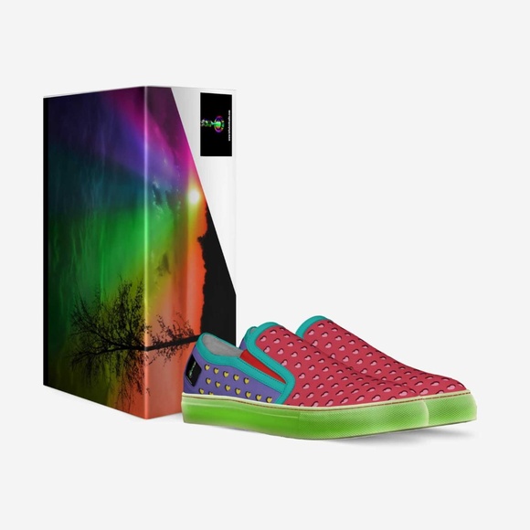 Vintage Rainbow Hearts Slip-On (Mens) main image 6